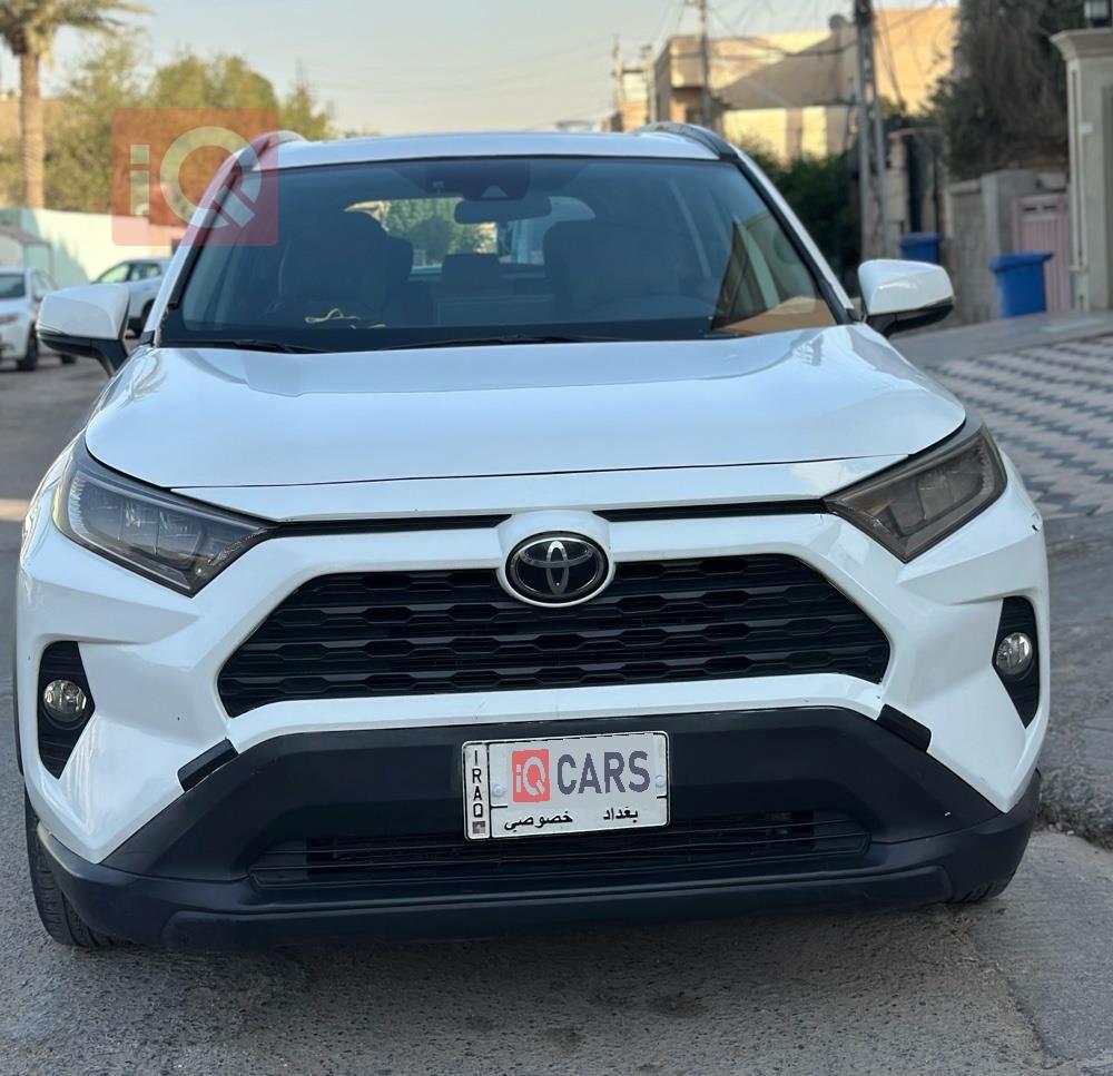 تويوتا راف 4